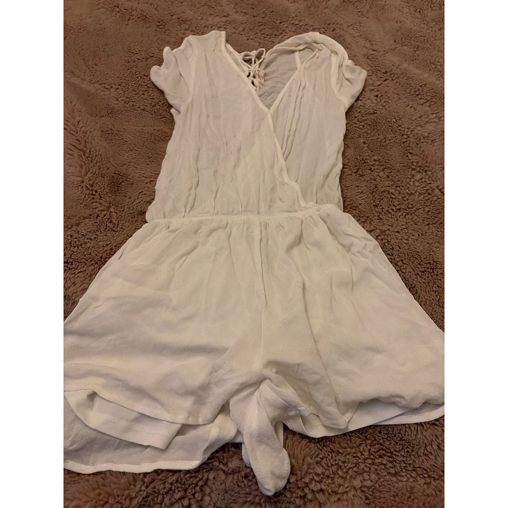 Freebird White Lace Up Back Surplice Wrap Romper BWJ-R8377 Ivory Short Sleeve Sm